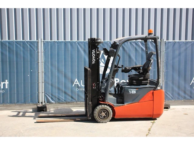 Heftruck toyota 8fbek18t elektrisch 1800kg 3.0m 2016 - afbeelding 1 van  1