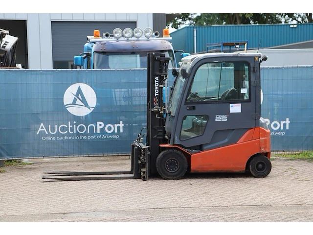 Heftruck toyota 8fbmkt25 elektrisch 2500kg 4.7m 2016 - afbeelding 1 van  1