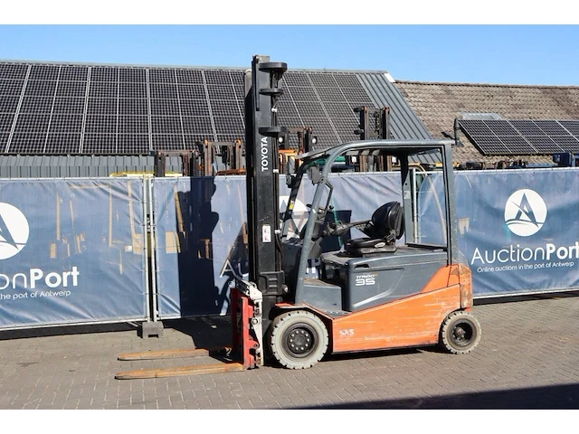 Heftruck toyota 8fbmt35 elektrisch 3500kg 4.5m 2014 - afbeelding 1 van  1