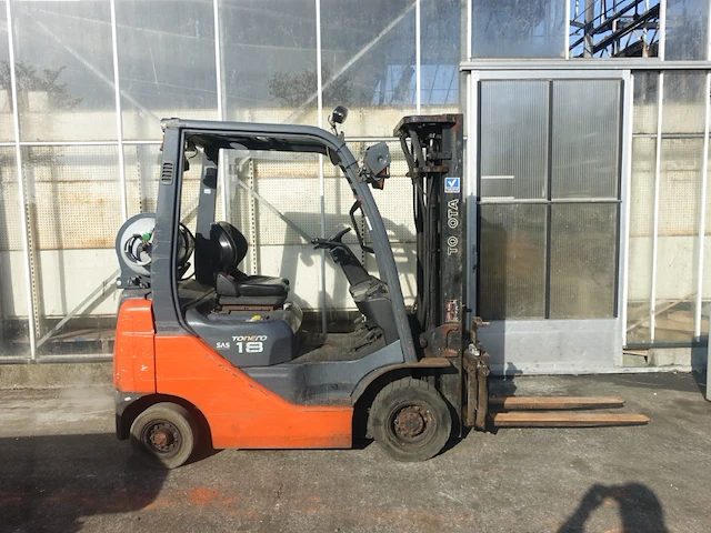 Heftruck toyota - afbeelding 1 van  8