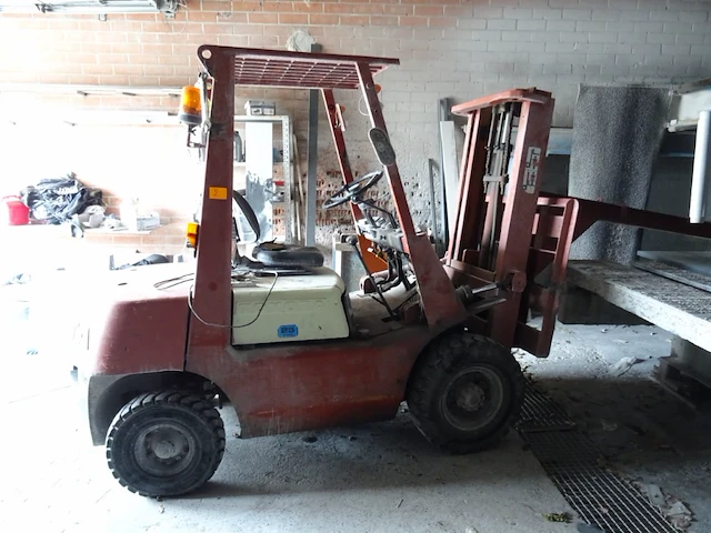 Heftruck toyota - afbeelding 1 van  17