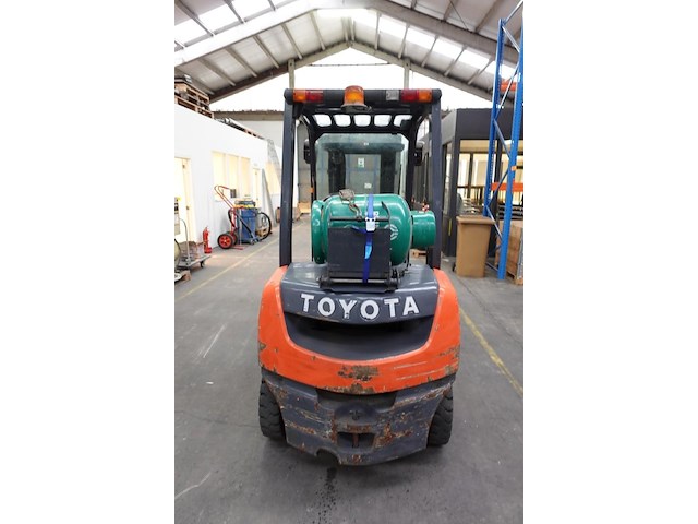 Heftruck toyota - afbeelding 9 van  13