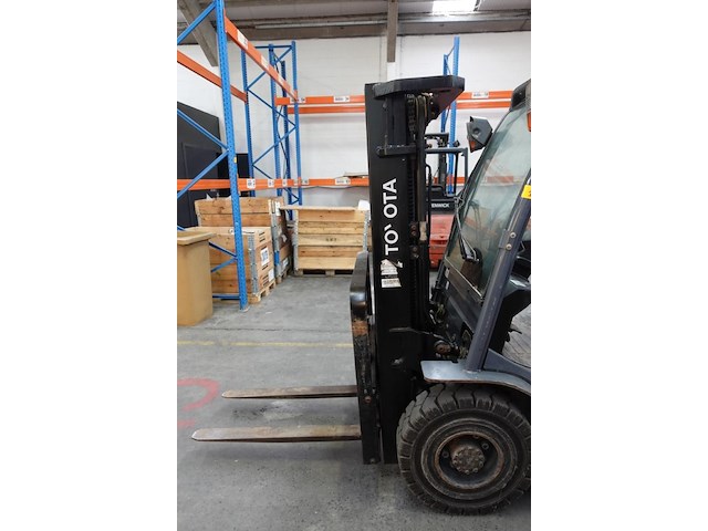 Heftruck toyota - afbeelding 11 van  13