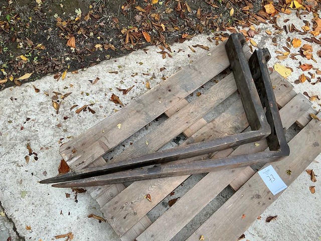 Heftruck vorkenset - afbeelding 1 van  2