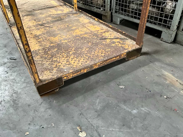 Heftruck werkplatform - afbeelding 2 van  4