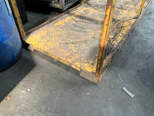 Heftruck werkplatform - afbeelding 4 van  4