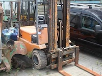 Heftruck yale, 5046 werkuren, met lader evo plus - afbeelding 1 van  7