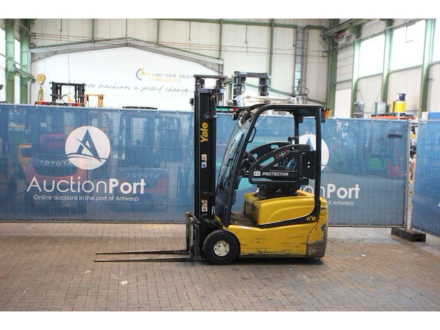 Heftruck yale erp16vt swb elektrisch 1600kg 3.36m 2009 - afbeelding 1 van  1