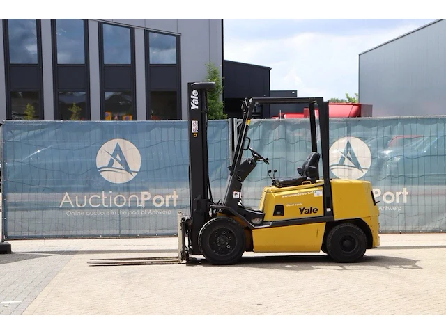 Heftruck yale gdp30tp diesel 3000kg 5.0m 1996 - afbeelding 1 van  1
