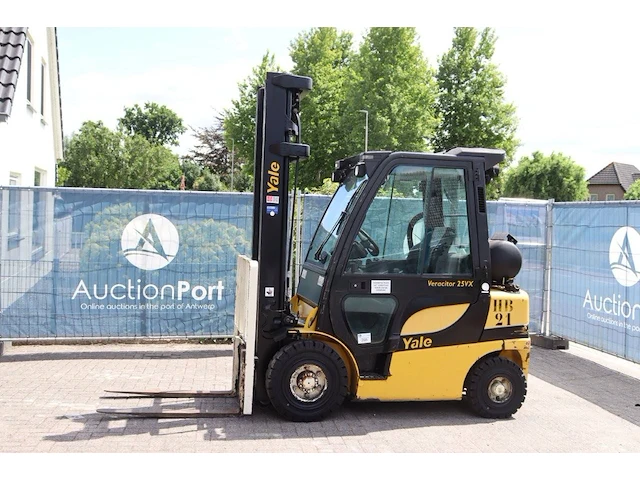 Heftruck yale glp25vx v2770 lpg 2460kg 4.33m 2015 - afbeelding 1 van  1