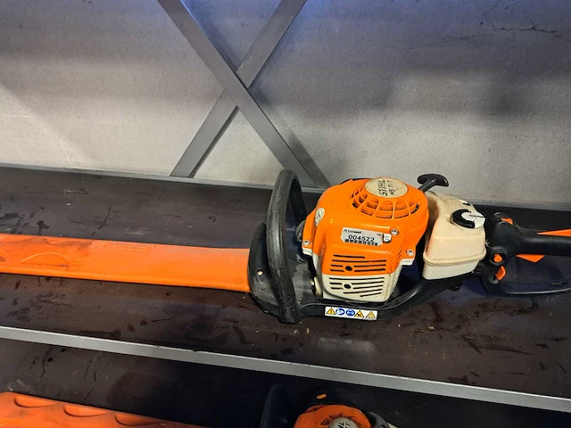 Heggenschaar stihl hs81t - afbeelding 1 van  1