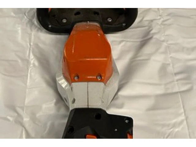 Heggenschaar stihl - afbeelding 2 van  4