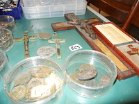 Heiligen kruisen en medailles - afbeelding 2 van  2