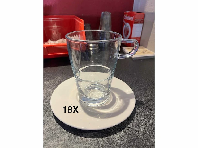 Hele voorraad diverse servies, glaswerk, tassen en borden (550x) - afbeelding 17 van  43