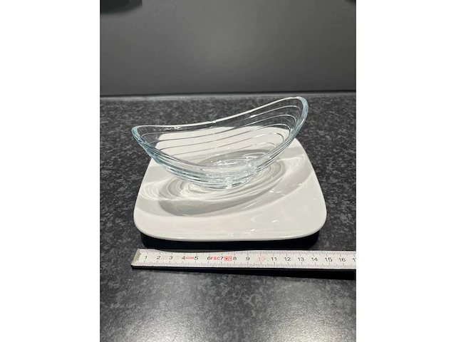 Hele voorraad diverse servies, glaswerk, tassen en borden (550x) - afbeelding 27 van  43