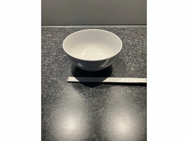 Hele voorraad diverse servies, glaswerk, tassen en borden (550x) - afbeelding 38 van  43