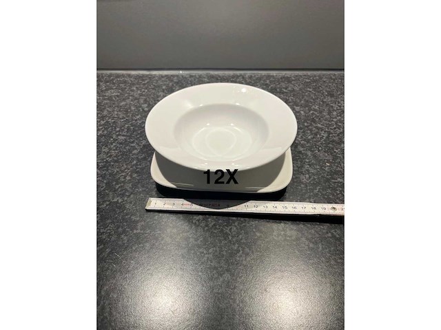 Hele voorraad diverse servies, glaswerk, tassen en borden (550x) - afbeelding 21 van  43