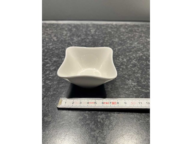 Hele voorraad diverse servies, glaswerk, tassen en borden (550x) - afbeelding 42 van  43