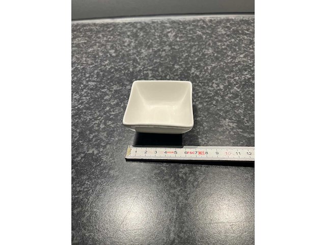 Hele voorraad diverse servies, glaswerk, tassen en borden (550x) - afbeelding 43 van  43