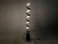 Helix design vloerlamp 152 cm zwart - afbeelding 1 van  7
