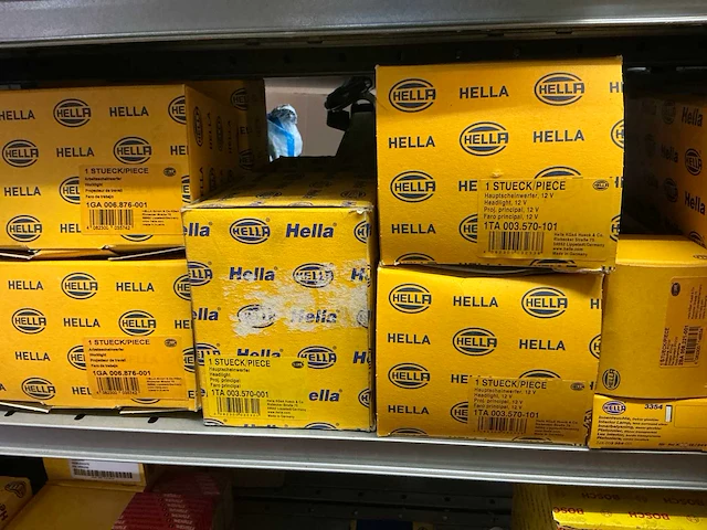 Hella lot autoverlichting (65x) - afbeelding 2 van  9