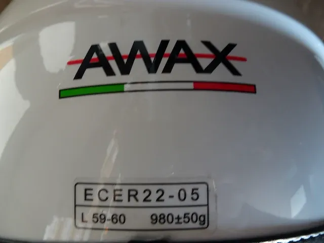 Helm awax - afbeelding 4 van  4