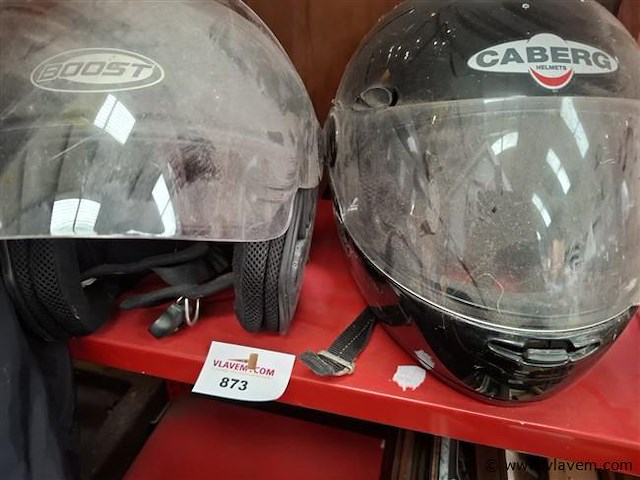 Helm - afbeelding 1 van  1