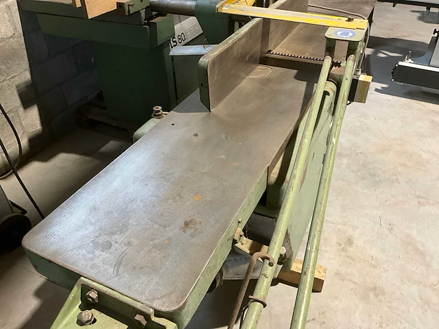 Helma vlakbank schaafmachine - afbeelding 6 van  9