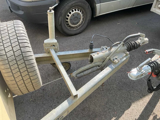 Helpo 2cb2 geremde aanhangwagen - afbeelding 9 van  10