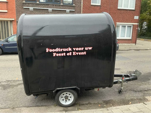 Henan cancke foodtruck - afbeelding 16 van  22