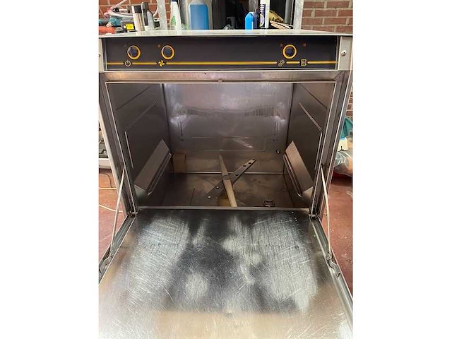 Hendi - n700ps - korvenvaatwasmachine - afbeelding 2 van  4