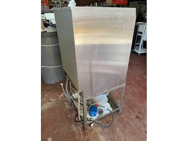 Hendi - n700ps - korvenvaatwasmachine - afbeelding 3 van  4