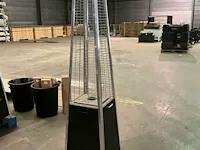 Hendi 272404 pyramid heater terrasverwarming - afbeelding 2 van  5