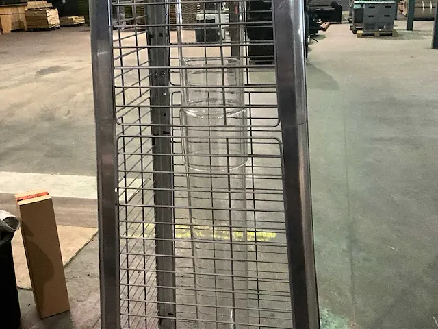 Hendi 272404 pyramid heater terrasverwarming - afbeelding 3 van  5