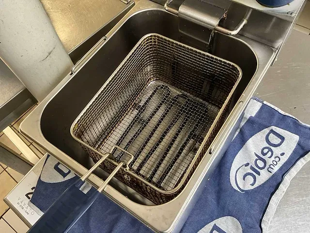 Hendi deep fryer blue line friteuse - afbeelding 3 van  3
