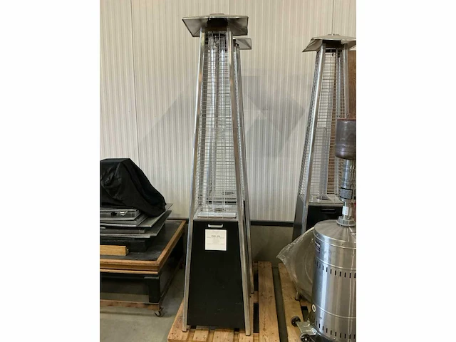 Hendi pyramide heater - afbeelding 2 van  6