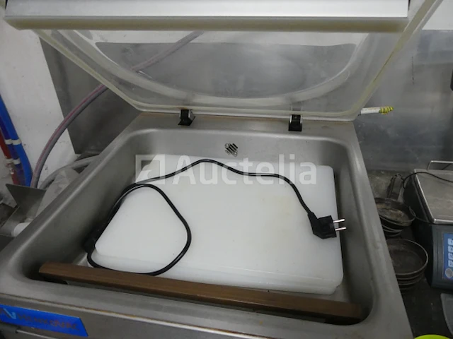 Henkovac t4 kamer vacuümmachine - afbeelding 8 van  8