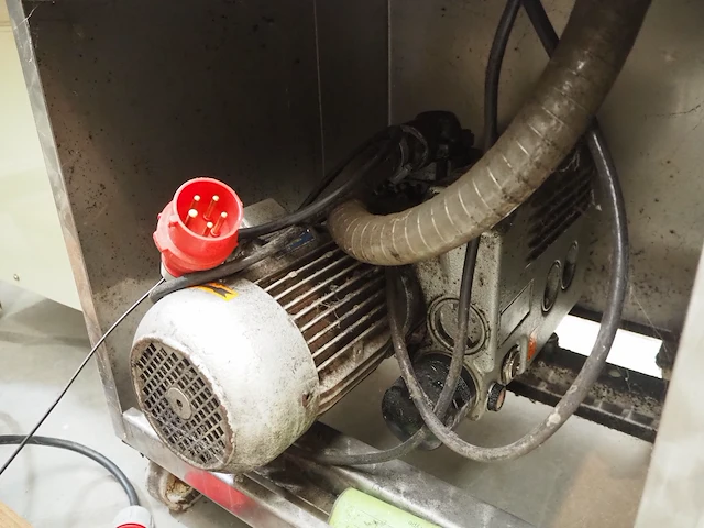 Henkovac - afbeelding 9 van  10