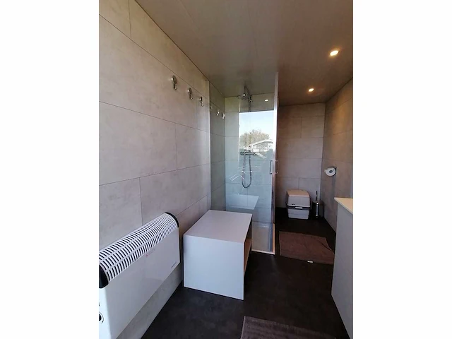 Henra gs20 mobiele badkamer - afbeelding 12 van  27