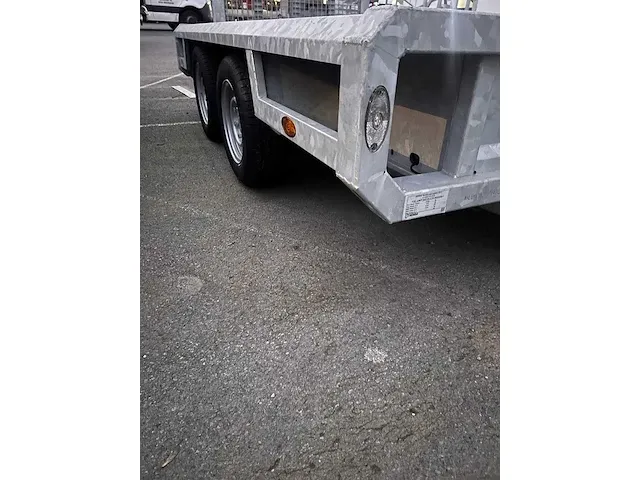 Henra machine trailer - afbeelding 4 van  7