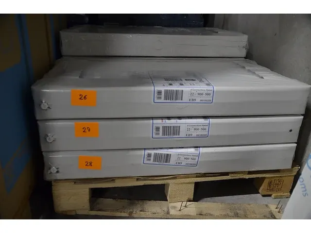Henrad standard paneelradiator - afbeelding 1 van  2
