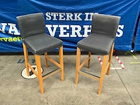 Henriksdal barkruk (6x) - afbeelding 1 van  4