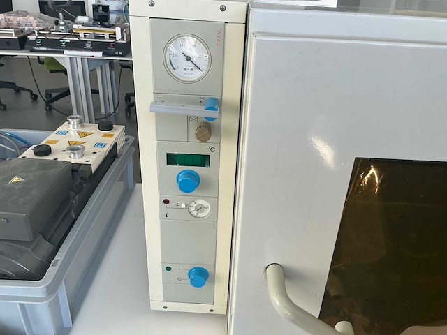 Heraeus instruments vt 606 m vacuümoven - afbeelding 3 van  6
