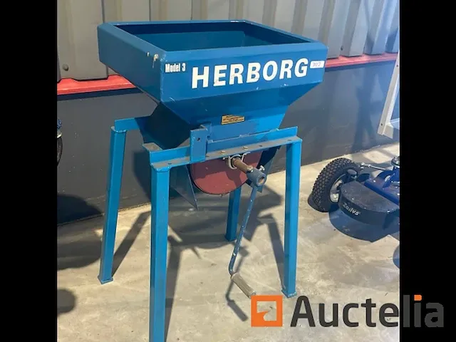 Herborg bietenmolen model 3 - afbeelding 1 van  6
