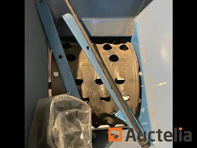 Herborg bietenmolen model 3 - afbeelding 4 van  6