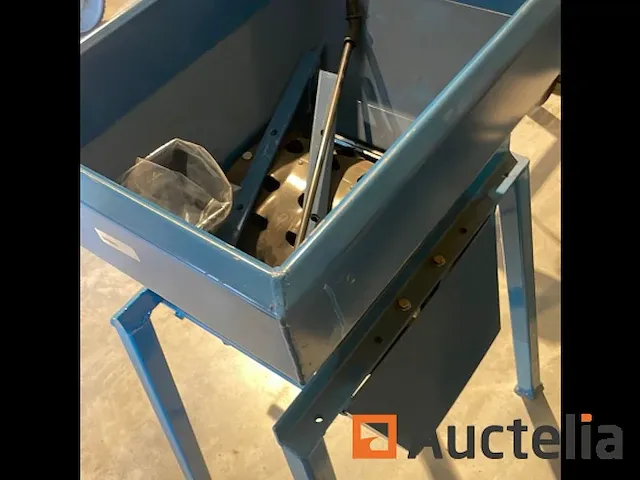 Herborg bietenmolen model 3 - afbeelding 6 van  6