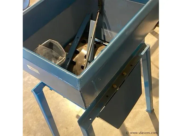 Herborg bietenmolen model 3 - afbeelding 5 van  6