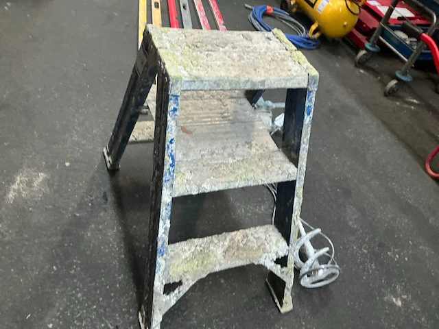 Hercules alu trapladder - afbeelding 2 van  3