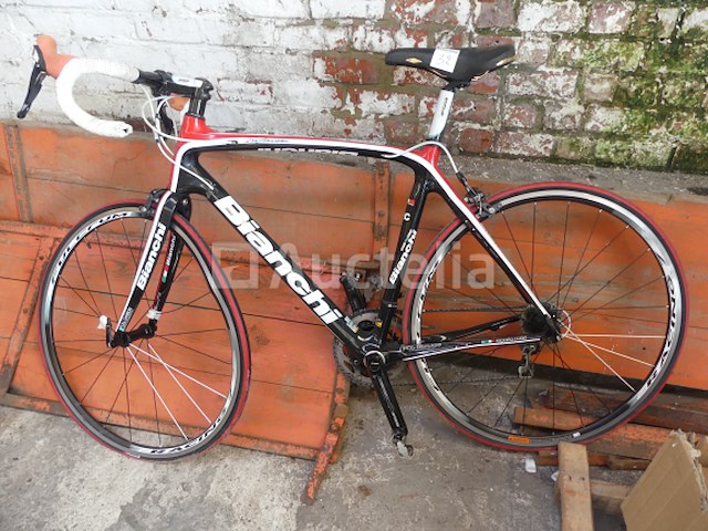 Heren racefiets bianchi infinito - afbeelding 1 van  7