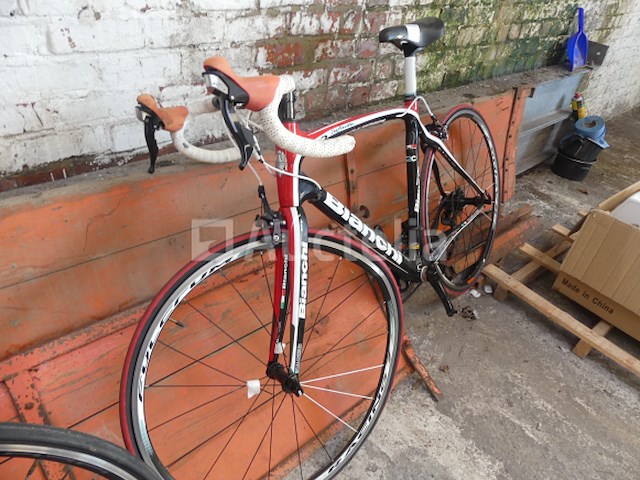 Heren racefiets bianchi infinito - afbeelding 4 van  7